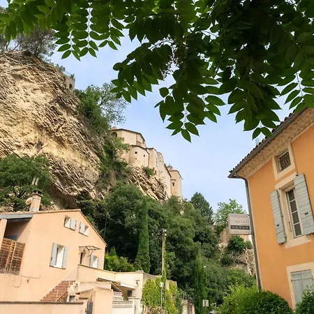 Lou Barry * Mirabel-aux-Baronnies